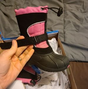 Totes kids snowboots 7 toddler pink